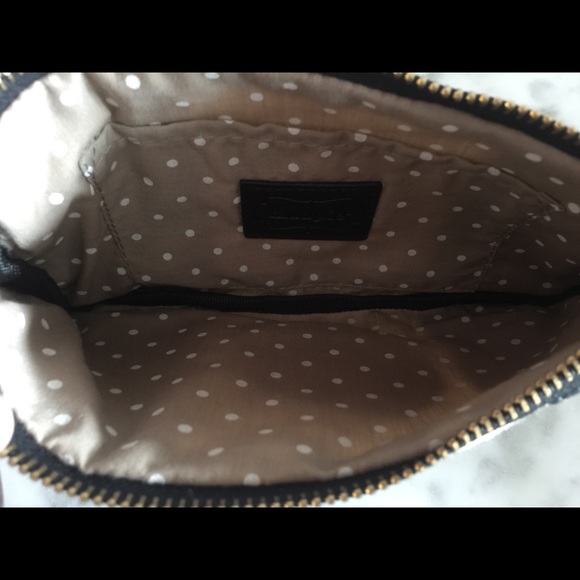 Vegan Leather & Canvas Monogram “L” Clutch - Picture 4 of 4